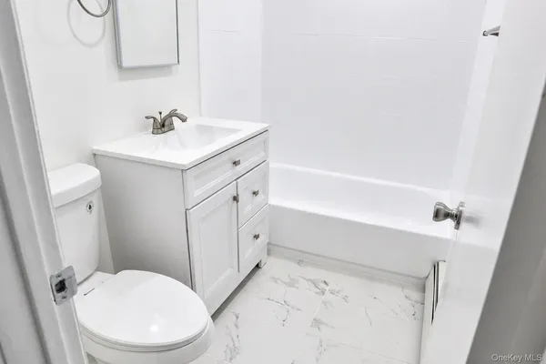 $1,900 | 39 Tanager Road, Unit 3901, Monroe, NY 10950