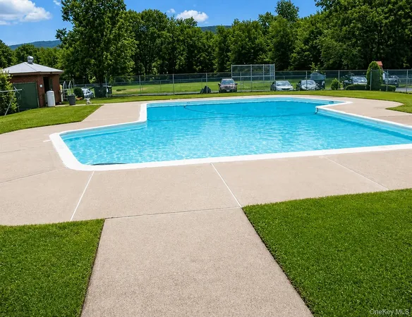 $1,900 | 39 Tanager Road, Unit 3901, Monroe, NY 10950