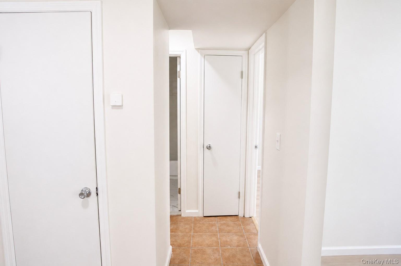 39 Tanager Road, Unit 3901 Monroe, NY 10950 - Photo 4 of 16