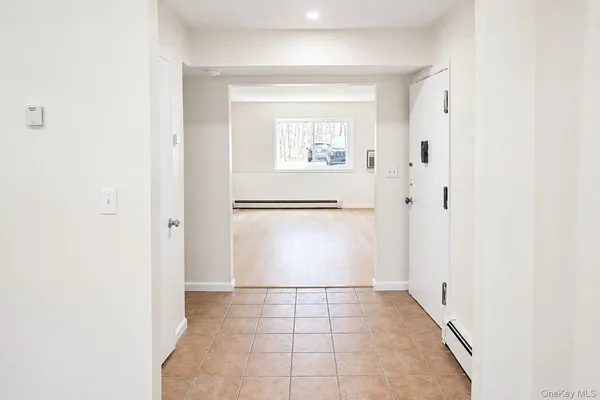 $1,900 | 39 Tanager Road, Unit 3901, Monroe, NY 10950