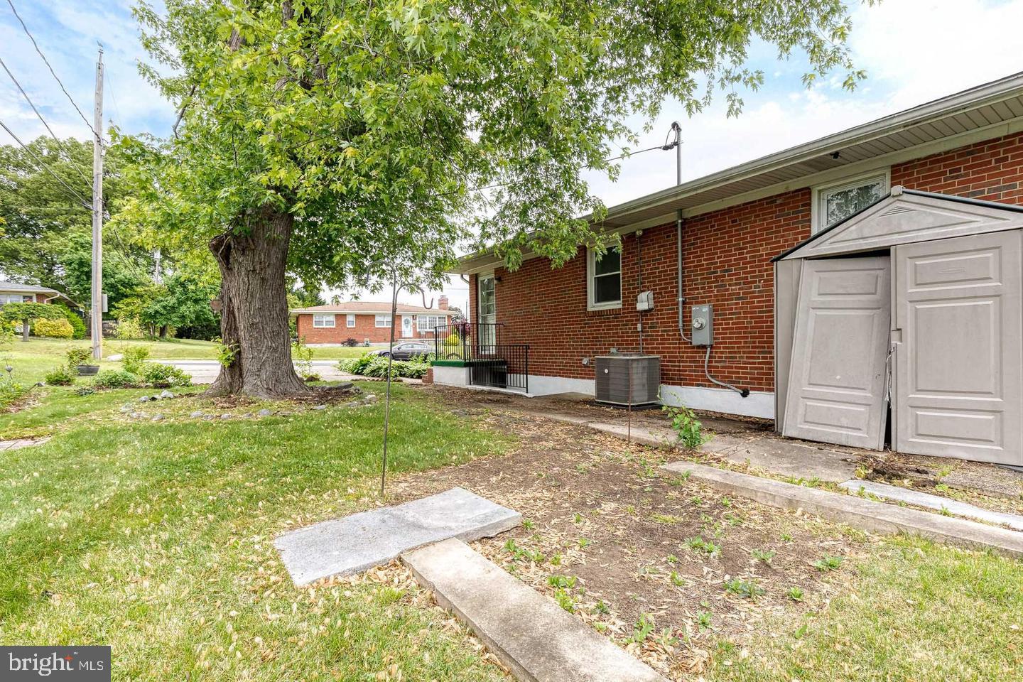 8306 Berkfield Road Baltimore, MD 21237 - Photo 25 of 29 Gallery Image 25