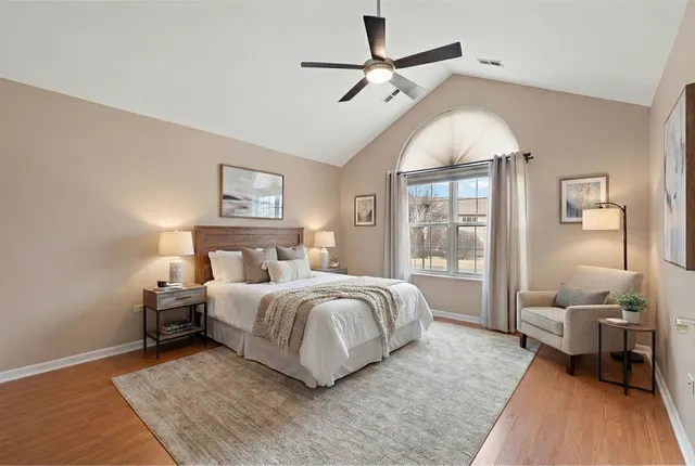 $345,000 | 18276 Murphy Circle, Tinley Park, IL 60487