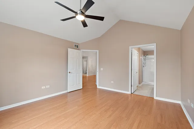 $345,000 | 18276 Murphy Circle, Tinley Park, IL 60487