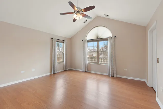 $345,000 | 18276 Murphy Circle, Tinley Park, IL 60487