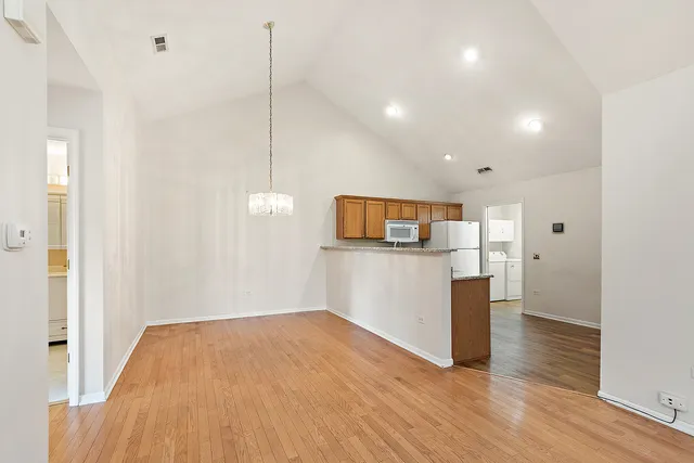 $345,000 | 18276 Murphy Circle, Tinley Park, IL 60487