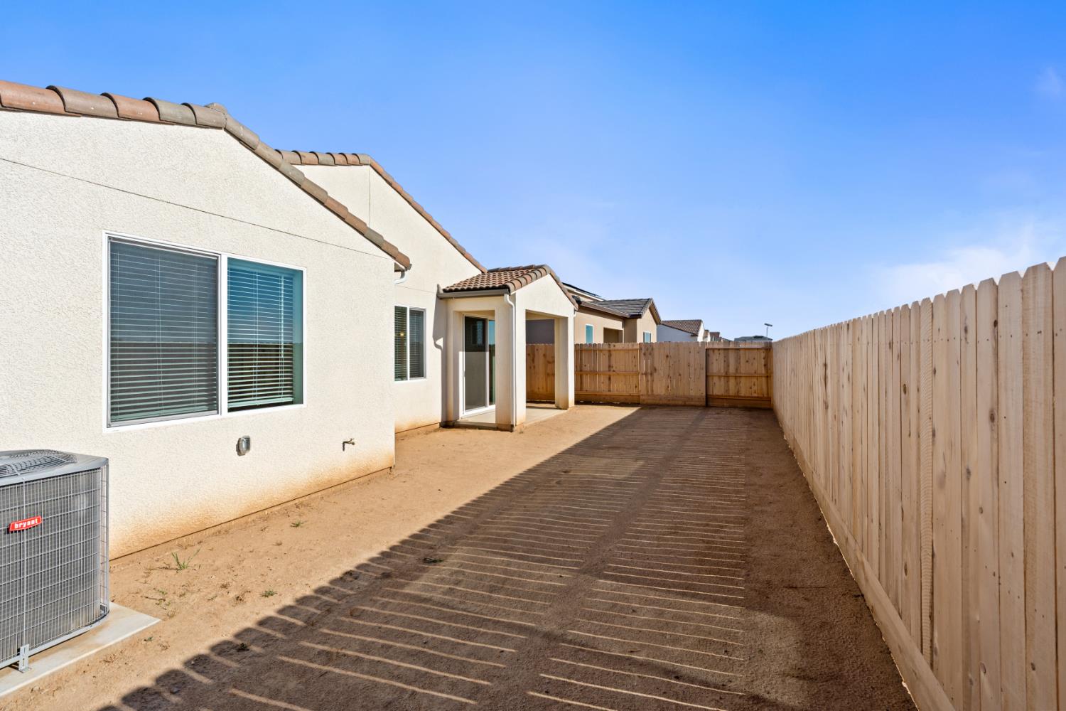 659 Solar Lane Clovis, CA 93619 - Photo 45 of 48 Gallery Image 45