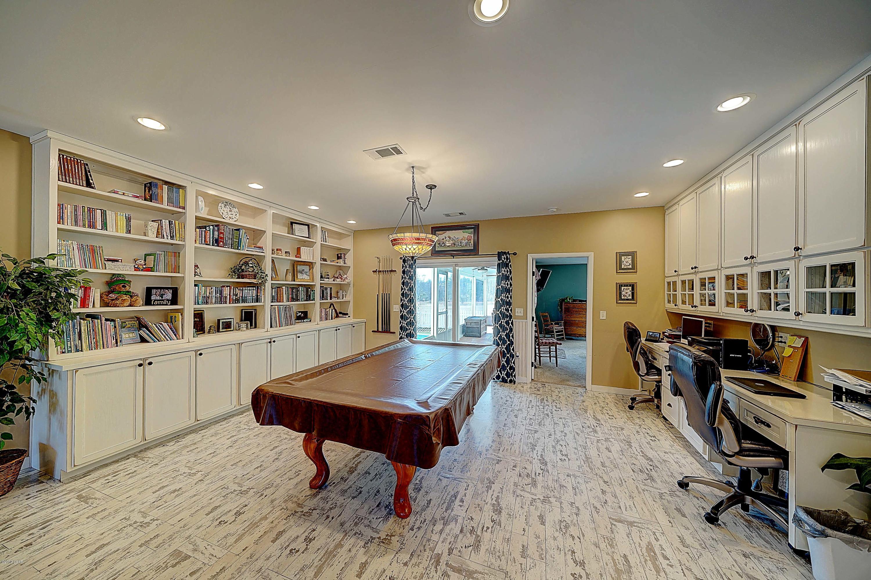 1837 Pioneer Road Chipley, FL 32428 - Photo 16 of 50 Gallery Image 16