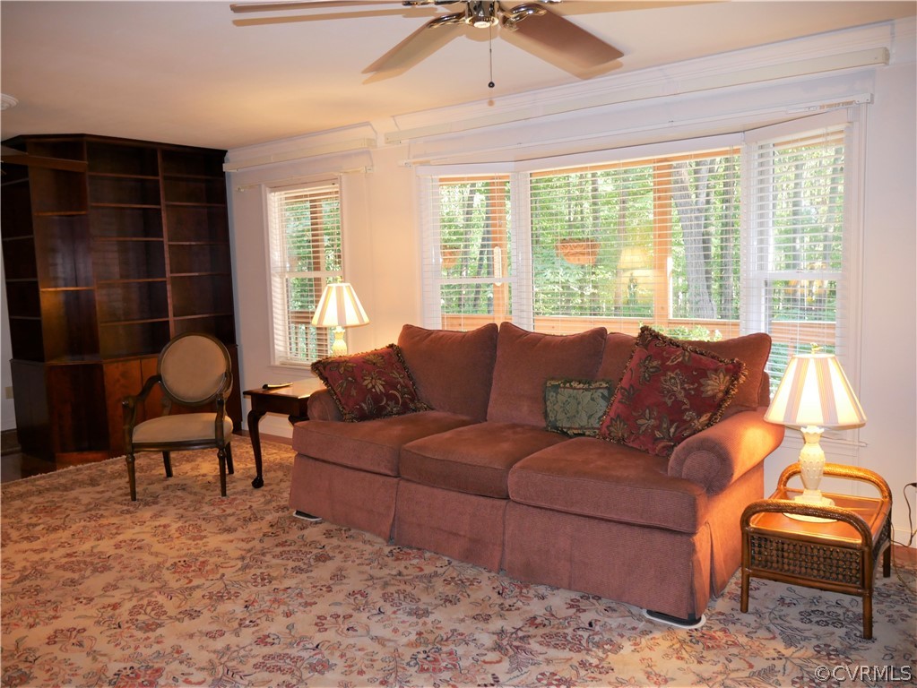 4656 East Grey Fox Gum Spring Gum Spring, VA 23065 - Photo 13 of 32 Gallery Image 13
