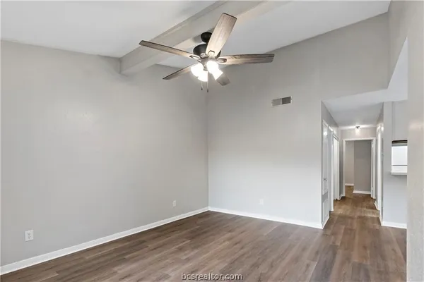 $1,595 | 616 Cross Timbers Drive, College Station, TX 77840