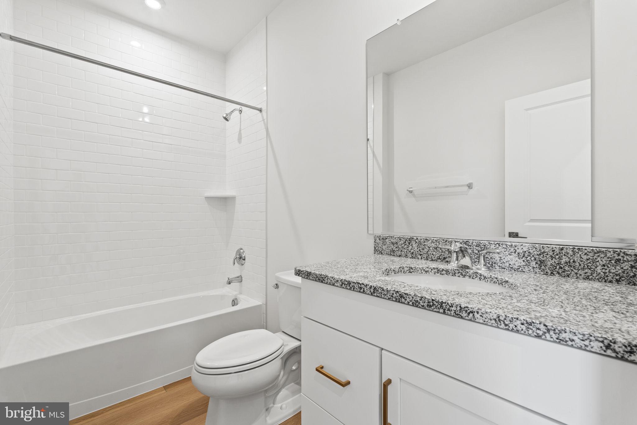 42111 Shining Star Square Ashburn, VA 20148 - Photo 27 of 36