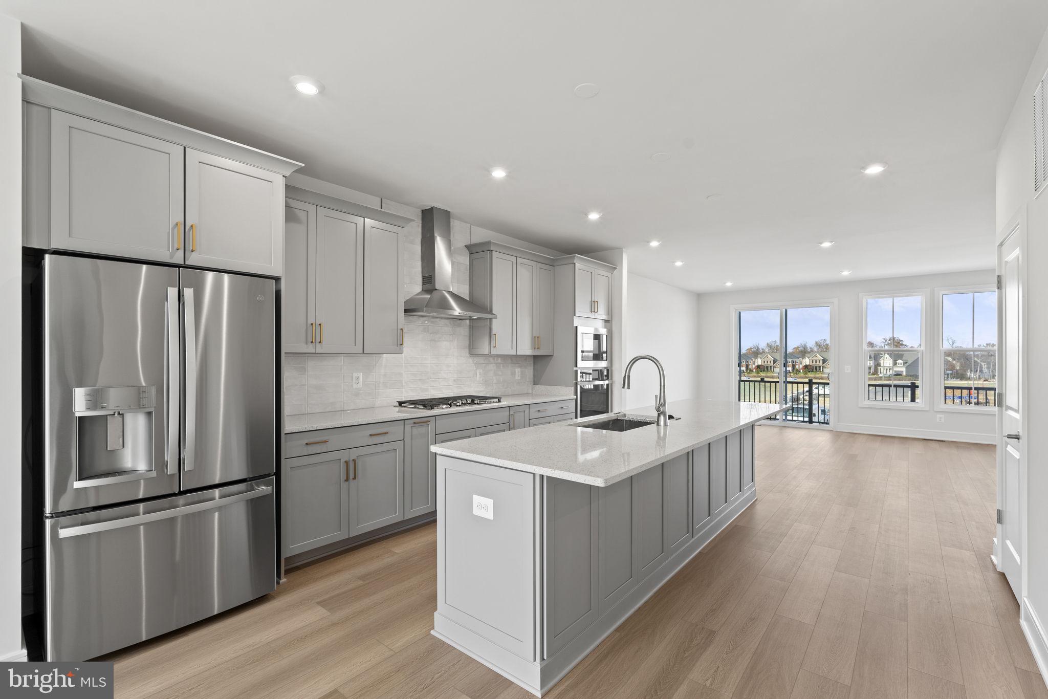 42111 Shining Star Square Ashburn, VA 20148 - Photo 4 of 36