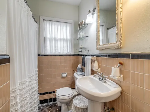 $2,500 | 6014 Marquita Avenue, Dallas, TX 75206