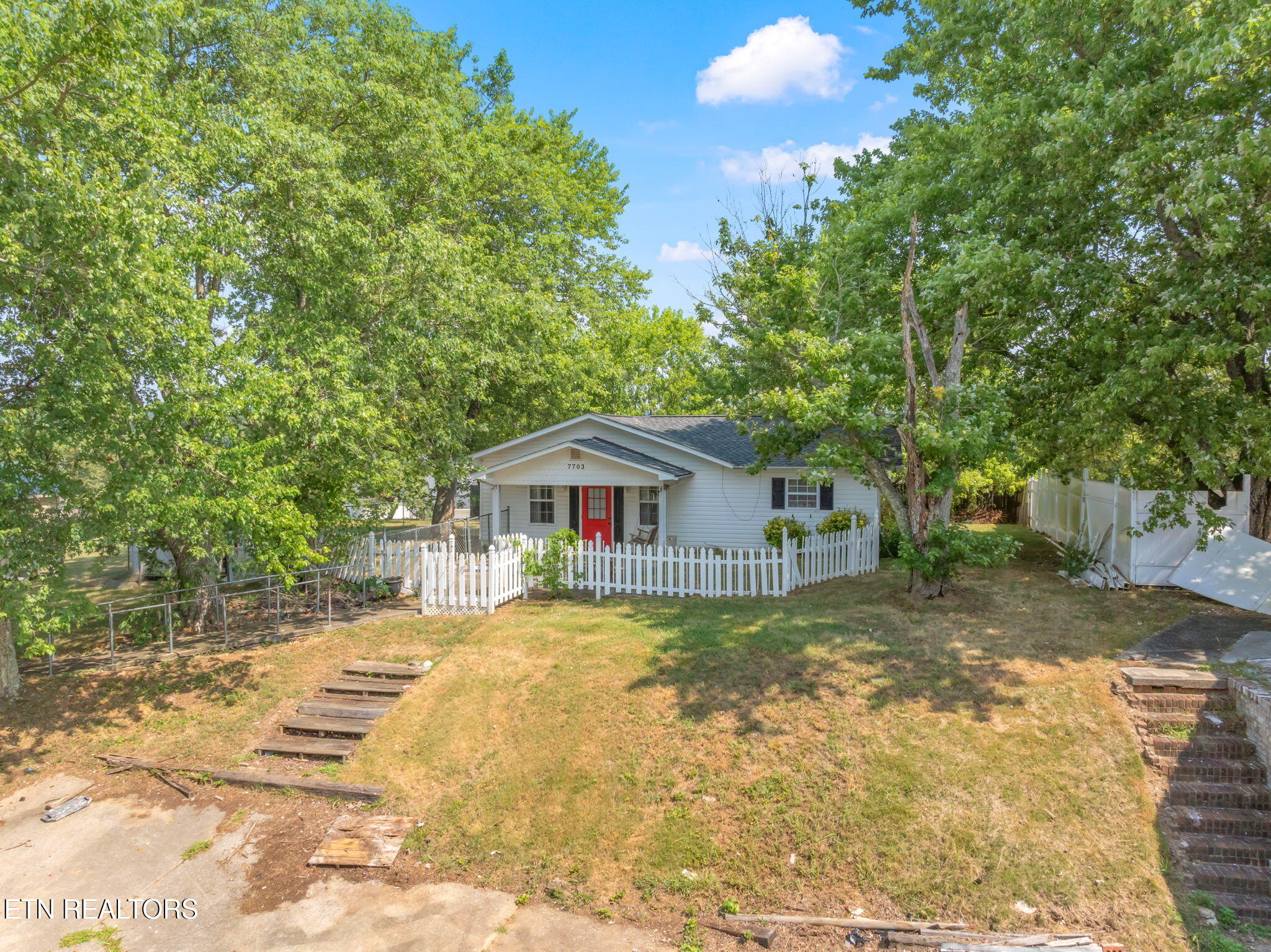 7701 Clapps Chapel Road Corryton, TN 37721 - Photo 3 of 51 20-web-or-mls-7701 Clapps Chapel Road-13