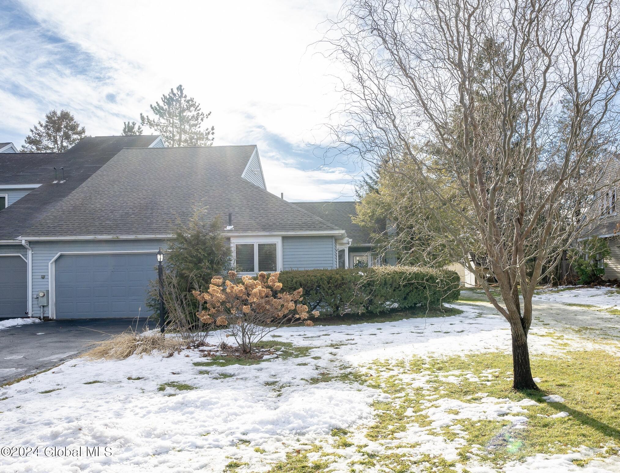 16 York Road Bethlehem, NY 12077 - Photo 1 of 34 014-16-York-Rd