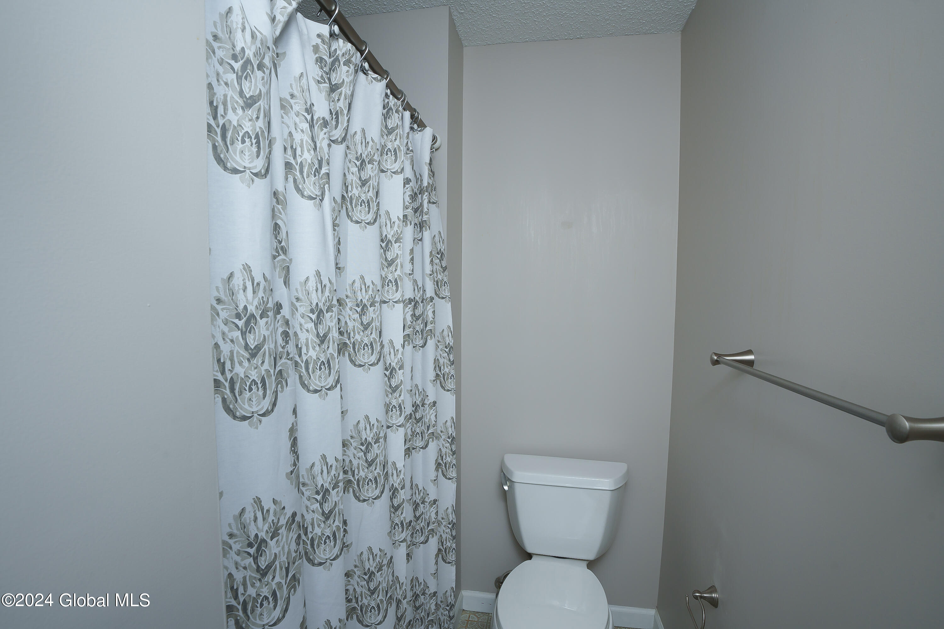16 York Road Bethlehem, NY 12077 - Photo 20 of 34 062-16-York-Rd