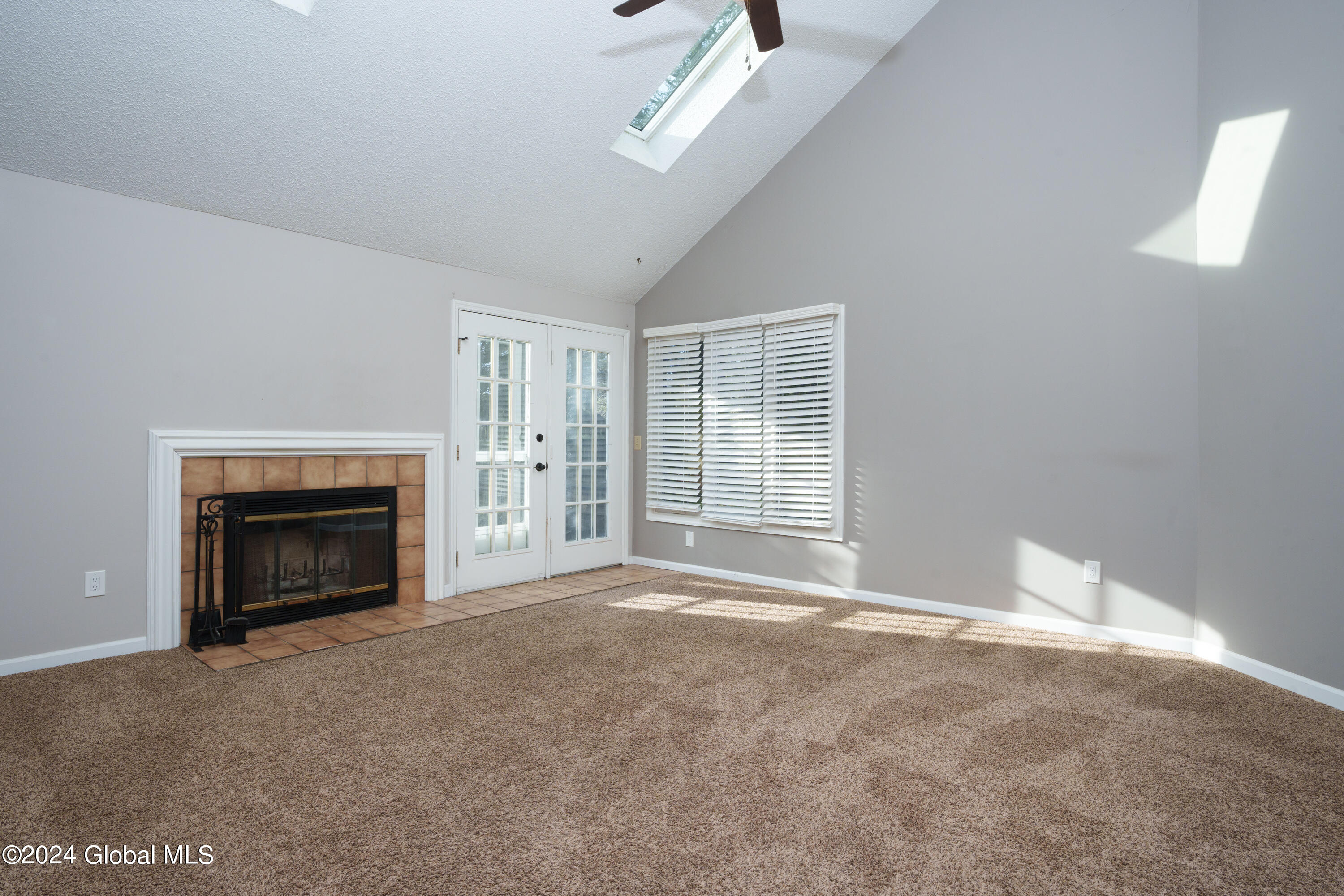 16 York Road Bethlehem, NY 12077 - Photo 7 of 34 044-16-York-Rd