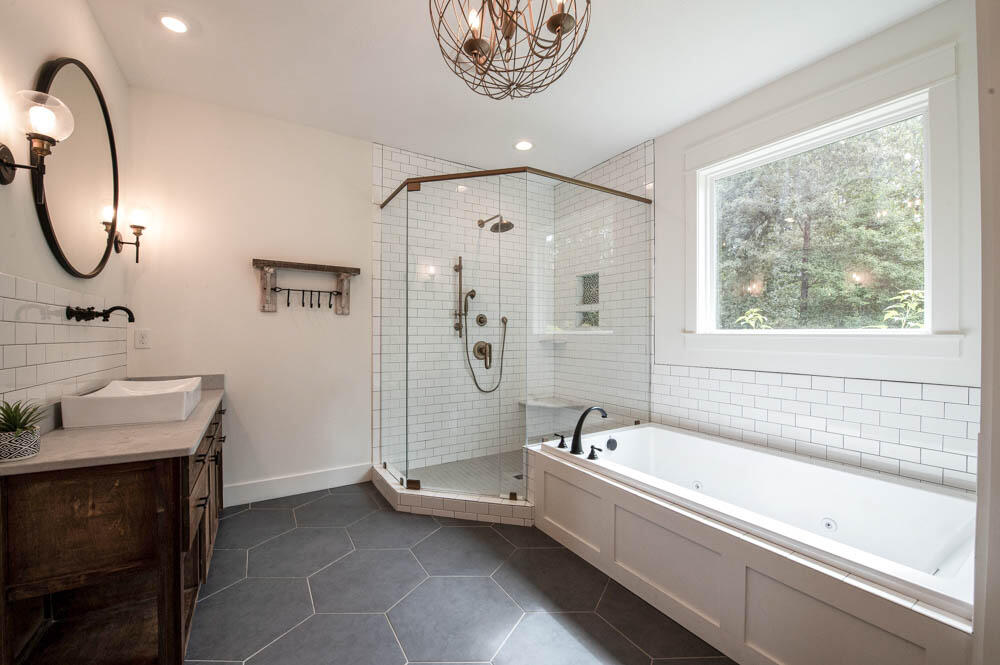 3345 Old Augusta Road Dearing, GA 30808 - Photo 18 of 38 Owners Bathroom!
