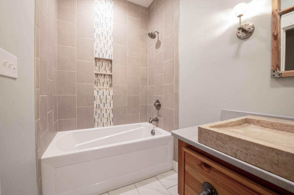 3345 Old Augusta Road Dearing, GA 30808 - Photo 26 of 38 Jack & Jill Bath