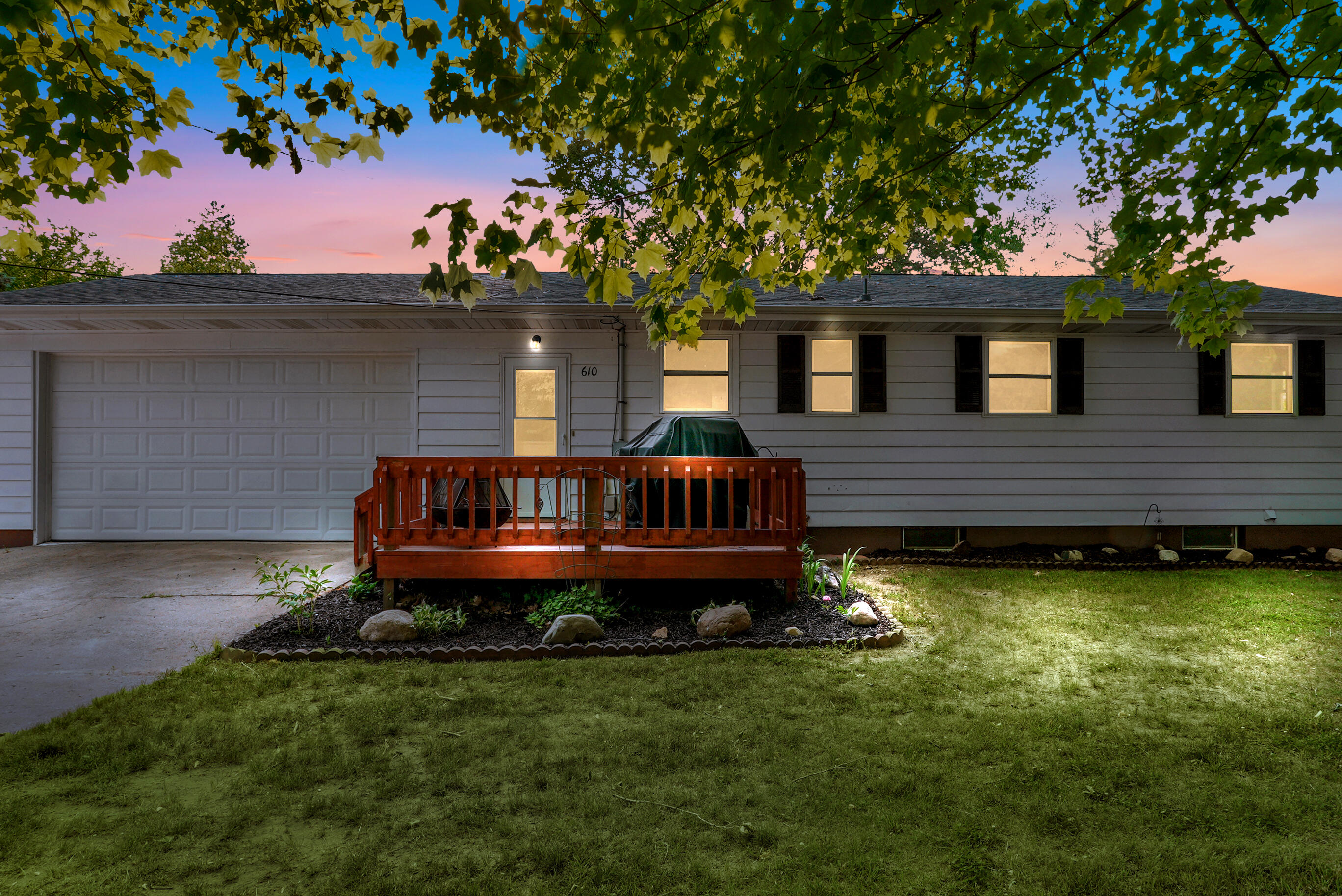 610 Gaskill Road Hastings, MI 49058 - Photo 3 of 35 DSC01192
