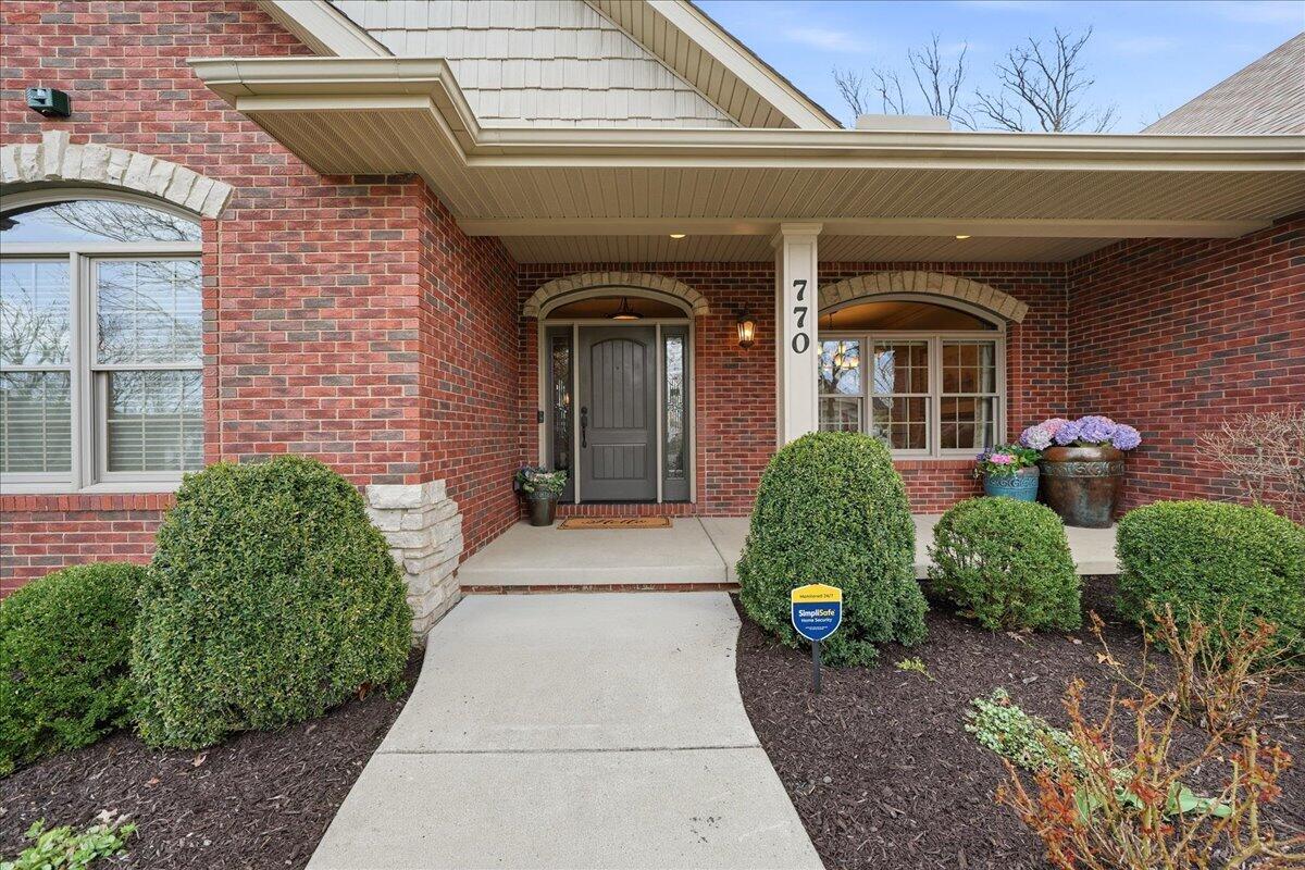 770 Quinlan Court Crown Point, IN 46307 - Photo 4 of 57 1200x800