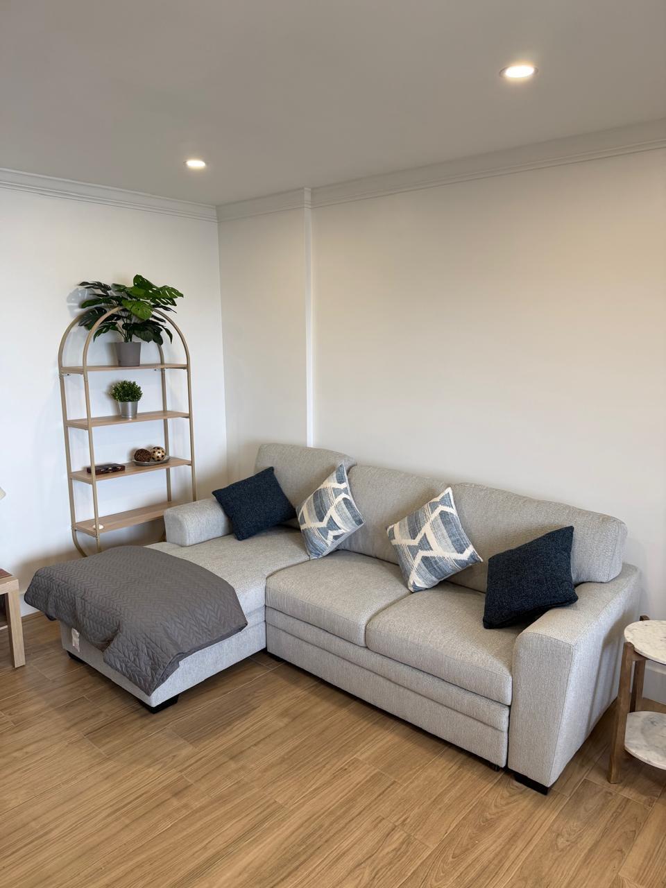 1815 North Surf Road, Unit 402 Hollywood, FL 33019 - Photo 11 of 35 063aba29-81b8-450b-b42e-45aae67b0b8d