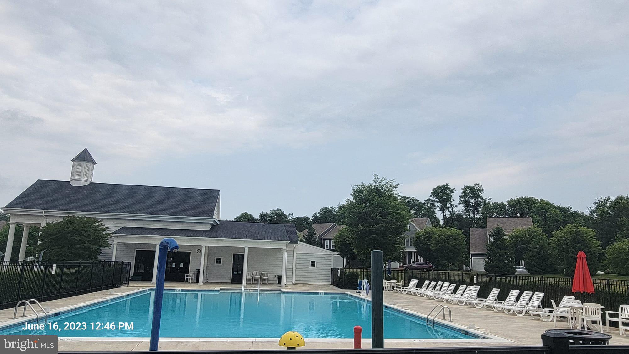 609 Line Road Mechanicsburg, PA 17050 - Photo 105 of 111 Community pool