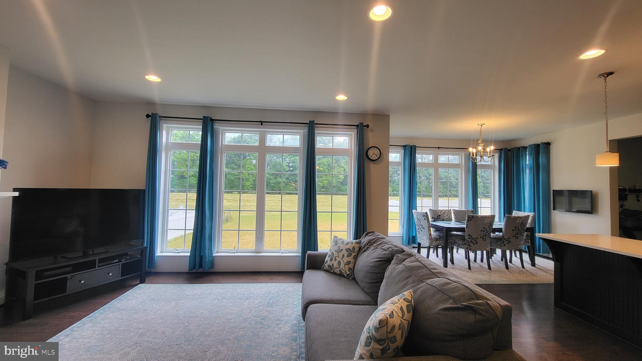 609 Line Road Mechanicsburg, PA 17050 - Photo 16 of 111 Gallery Image 16