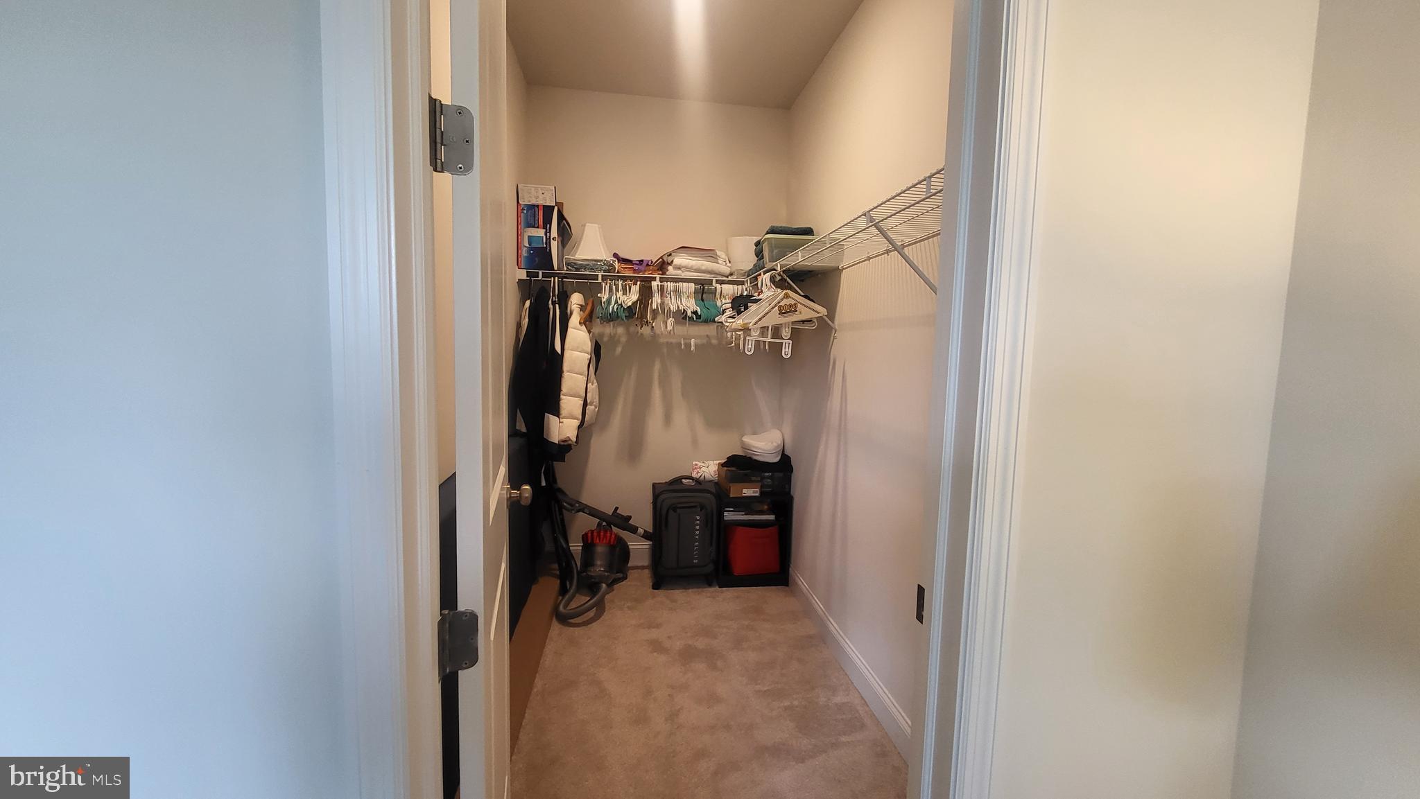 609 Line Road Mechanicsburg, PA 17050 - Photo 56 of 111 Walk-in closet