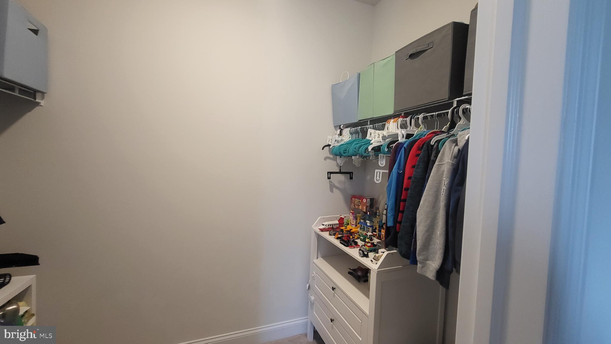 609 Line Road Mechanicsburg, PA 17050 - Photo 65 of 111 Walk-in closet