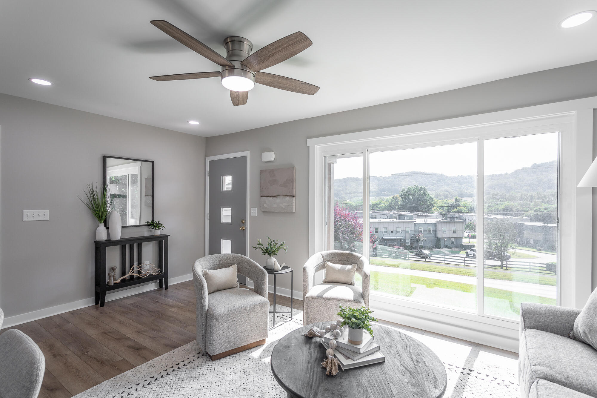 1013 Mountain Creek Road Chattanooga, TN 37405 - Photo 12 of 43 1013 Mountain Creek Road HD-3