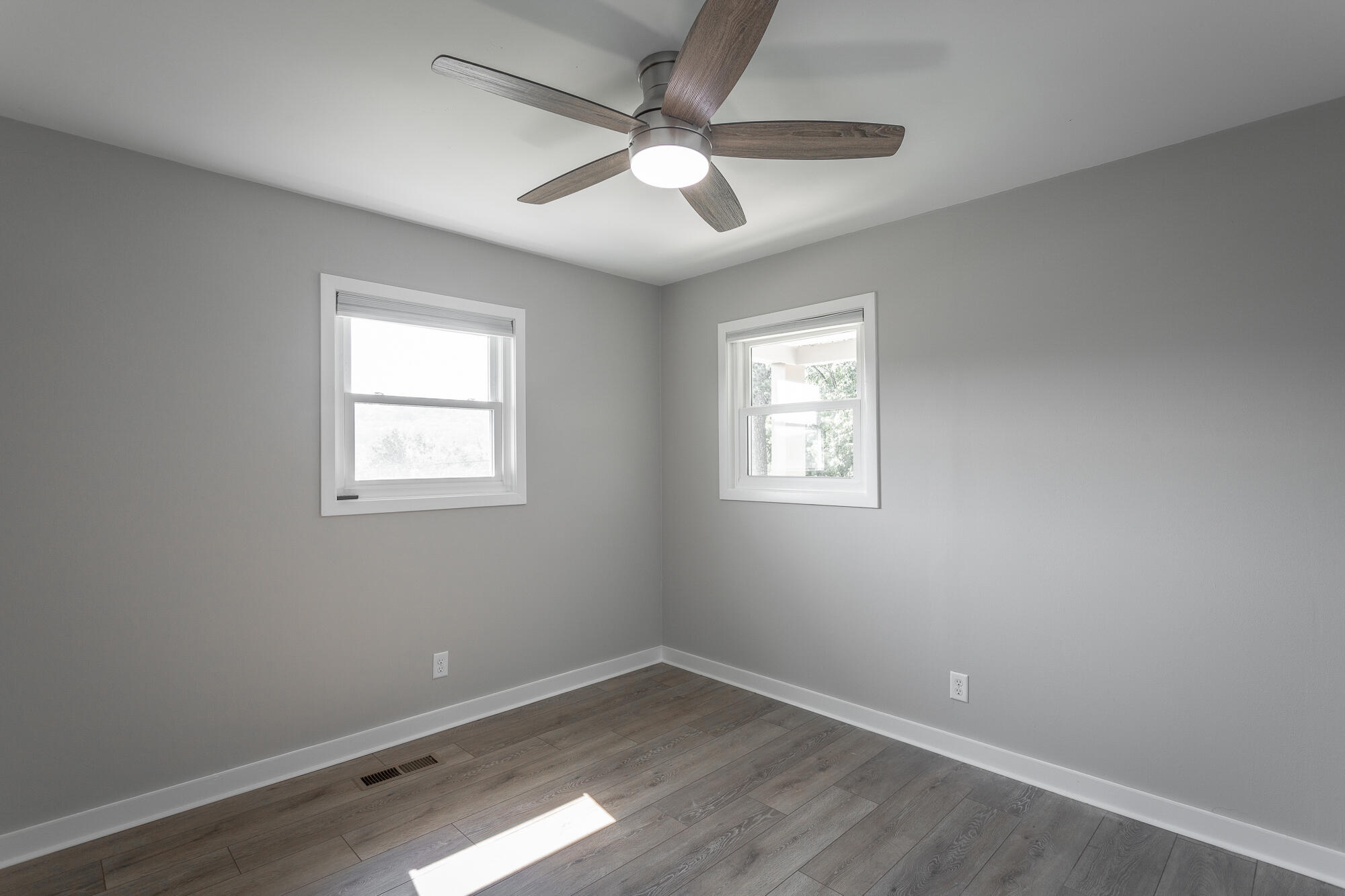 1013 Mountain Creek Road Chattanooga, TN 37405 - Photo 33 of 43 1013 Mountain Creek Road HD-27