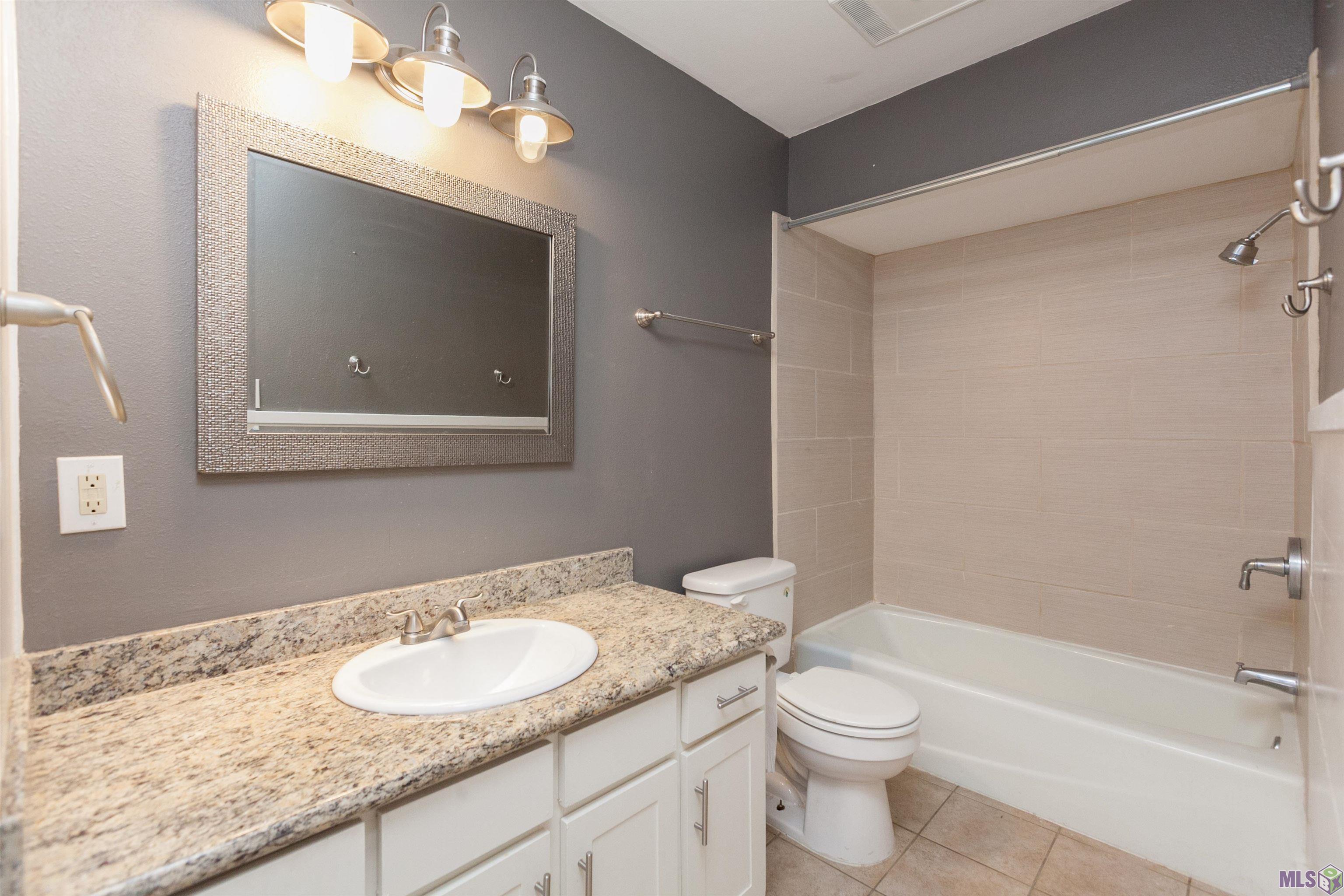 2122 Brightside Drive Baton Rouge, LA 70820 - Photo 12 of 26 Downstairs Bathroom