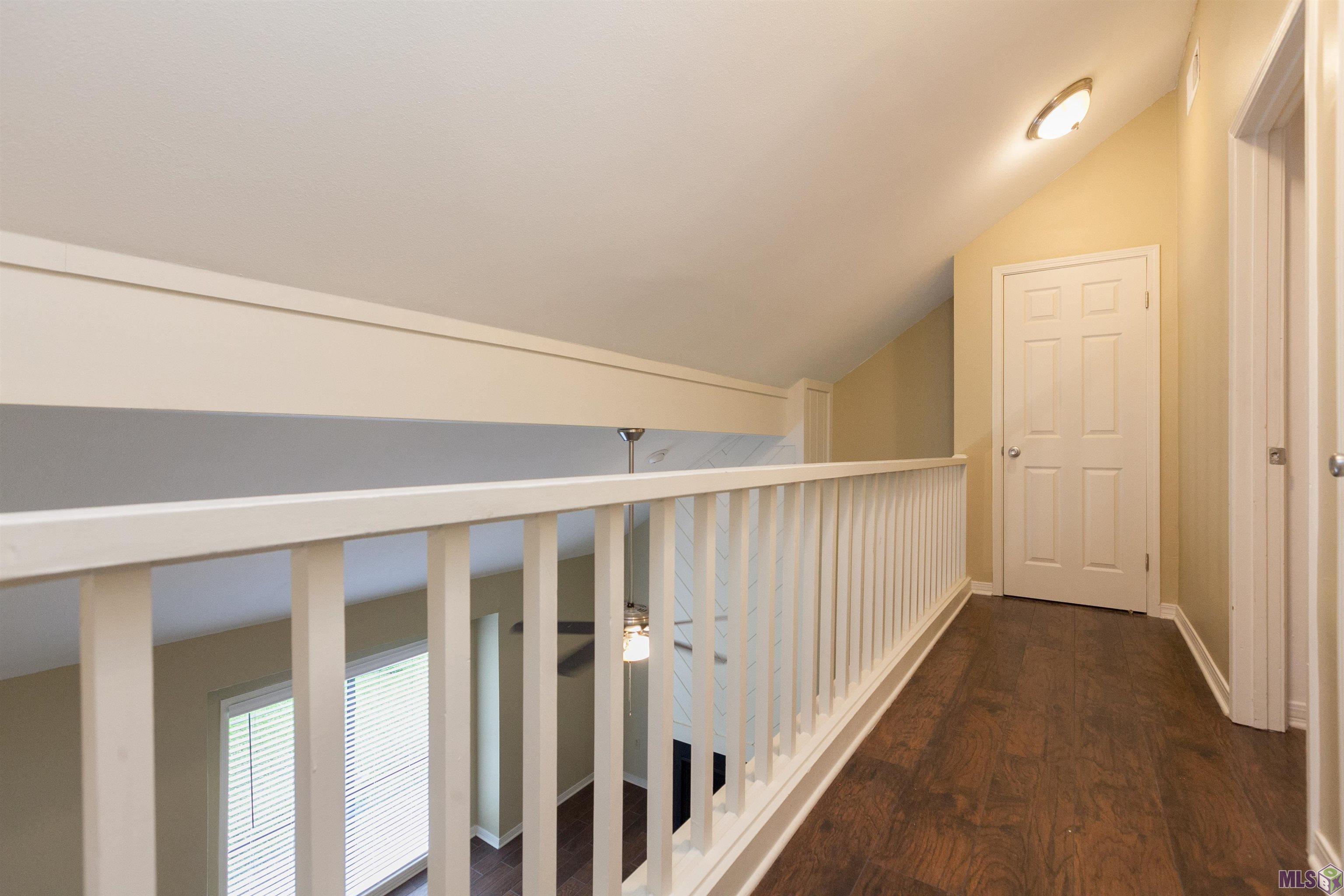 2122 Brightside Drive Baton Rouge, LA 70820 - Photo 14 of 26 Balcony Hallway