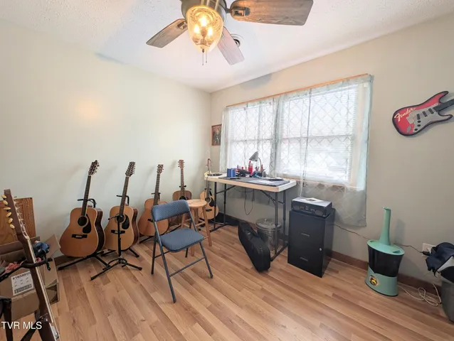 $469,000 | 1606 Valley View Drive, Big Stone Gap, VA 24219