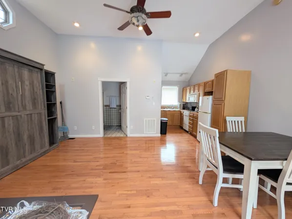 $469,000 | 1606 Valley View Drive, Big Stone Gap, VA 24219