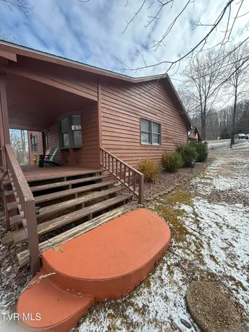 $469,000 | 1606 Valley View Drive, Big Stone Gap, VA 24219