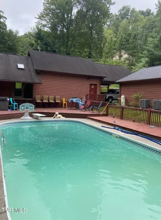 $469,000 | 1606 Valley View Drive, Big Stone Gap, VA 24219