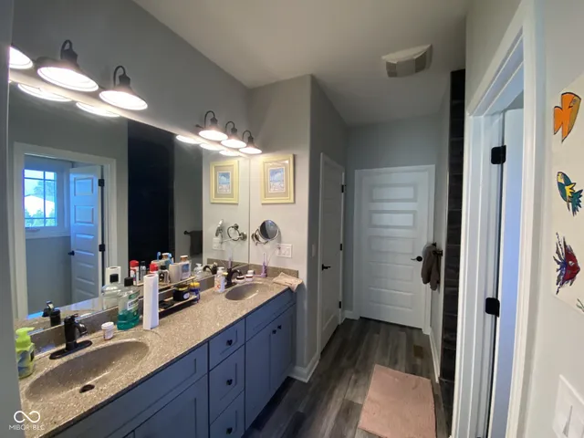 $649,900 | 10351 County Road 800 North, Seymour, IN 47274