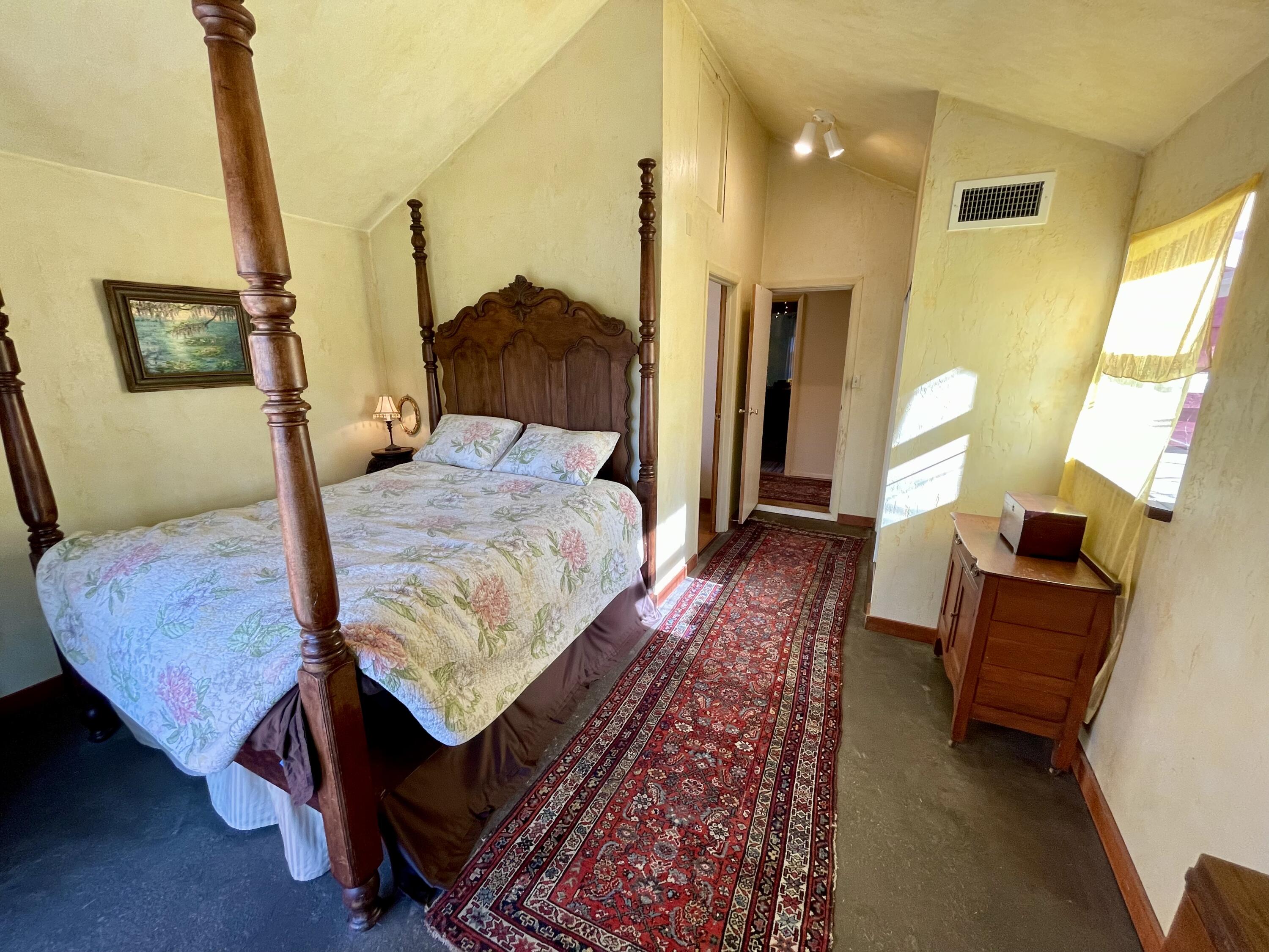 4296 Colver Road Phoenix, OR 97535 - Photo 21 of 55 21. IMG_9034