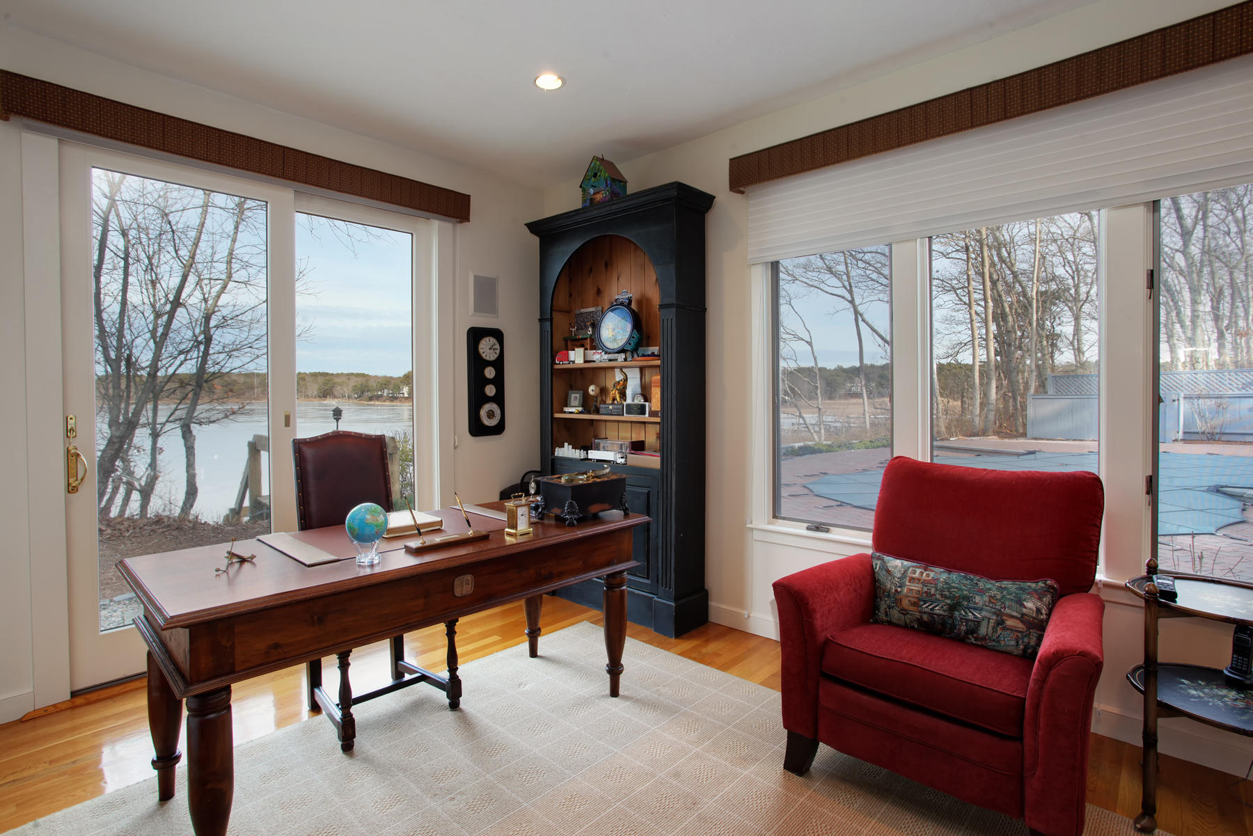 43 Tide Run Mashpee, MA 02649 - Photo 16 of 31 a living room with furniture and a window