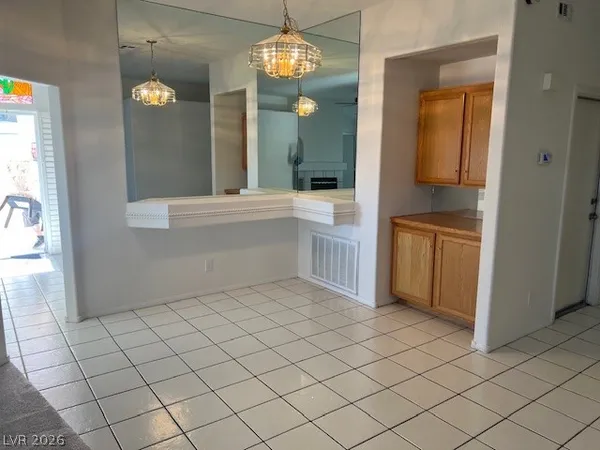 $2,300 | 360 Promontory Drive, Henderson, NV 89014