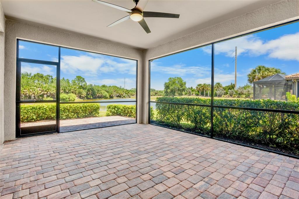 12276 Marsh Pointe Road Sarasota, FL 34238 - Photo 14 of 40
