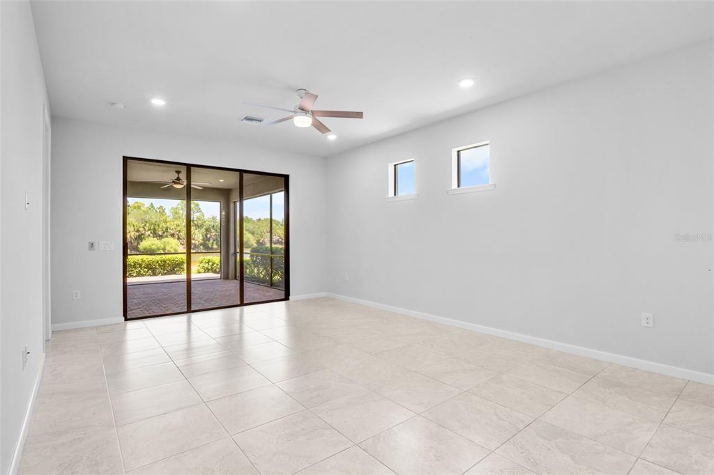 12276 Marsh Pointe Road Sarasota, FL 34238 - Photo 7 of 40