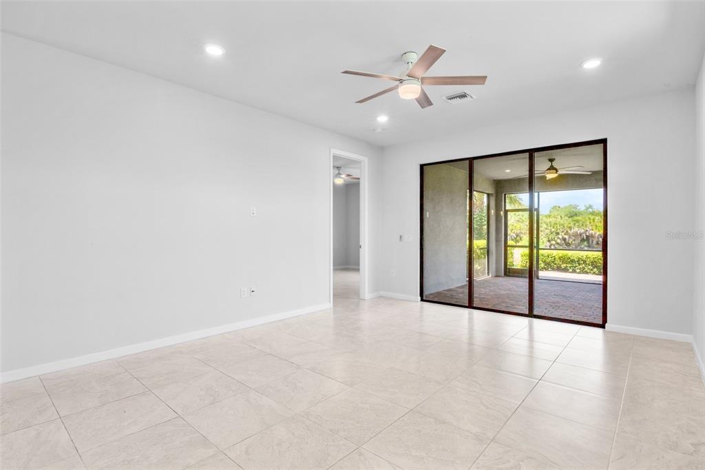 12276 Marsh Pointe Road Sarasota, FL 34238 - Photo 8 of 40
