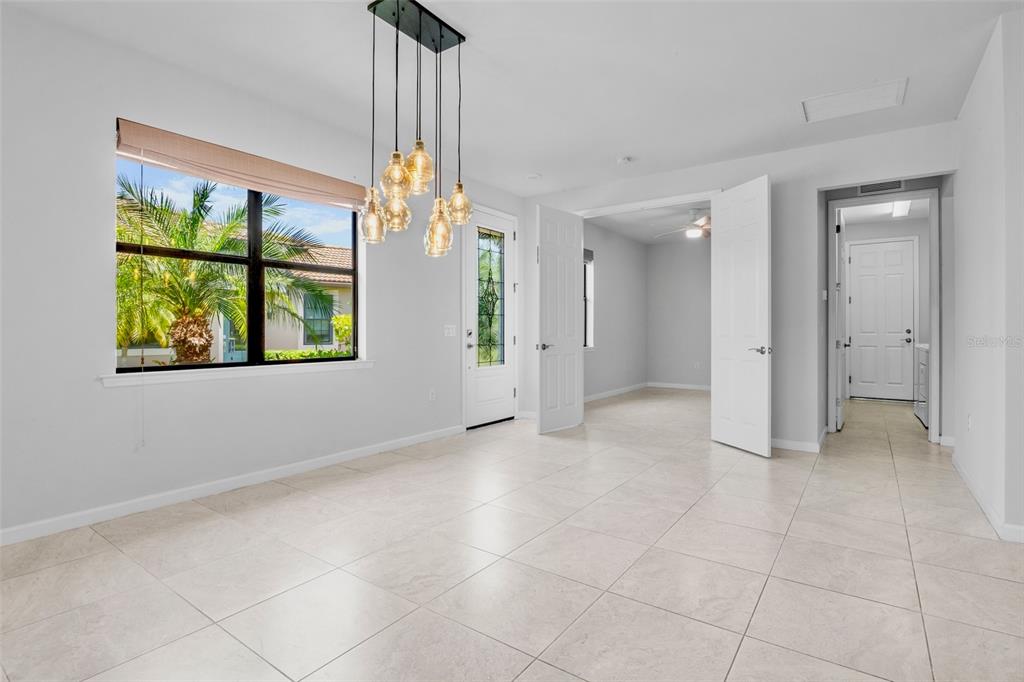 12276 Marsh Pointe Road Sarasota, FL 34238 - Photo 9 of 40