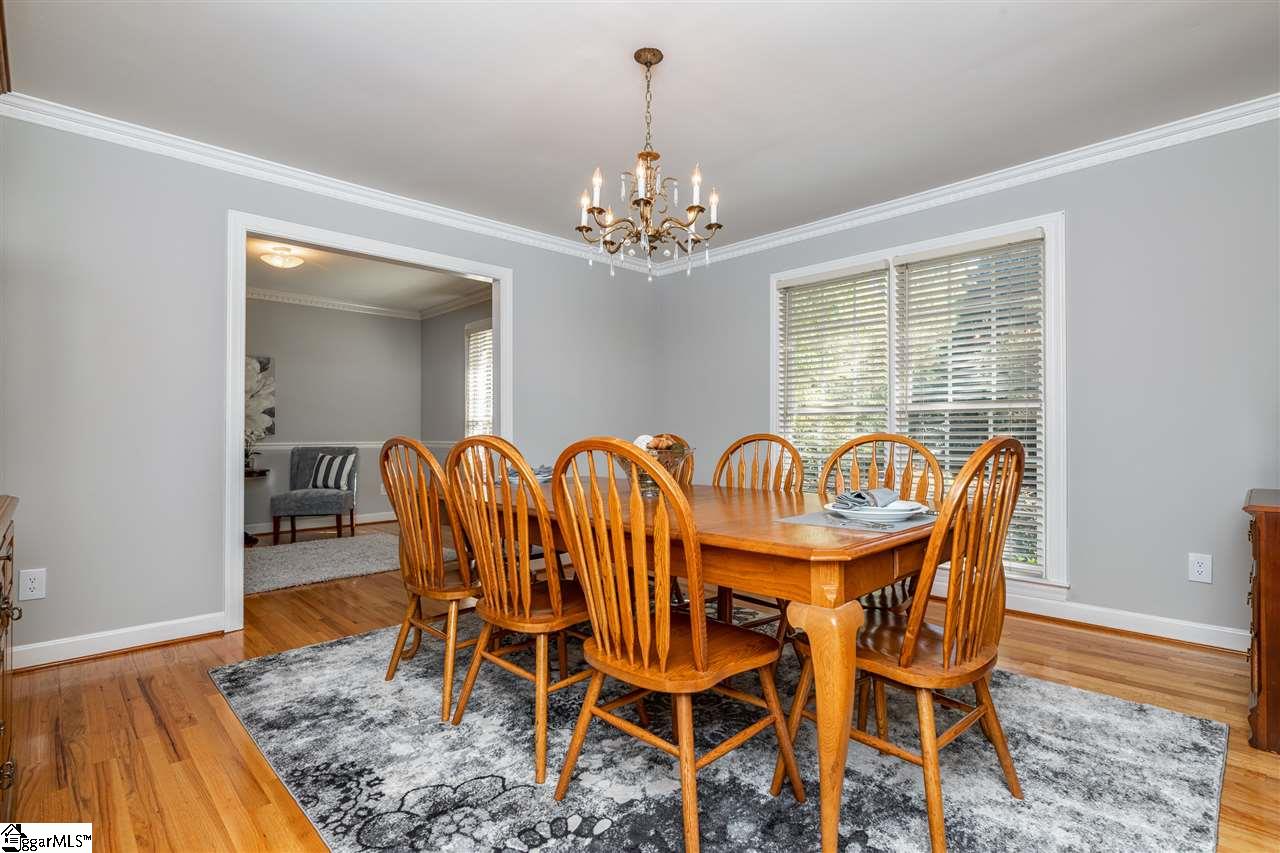211 Bennington Way Greer, SC 29650 - Photo 3 of 36 Gallery Image 3