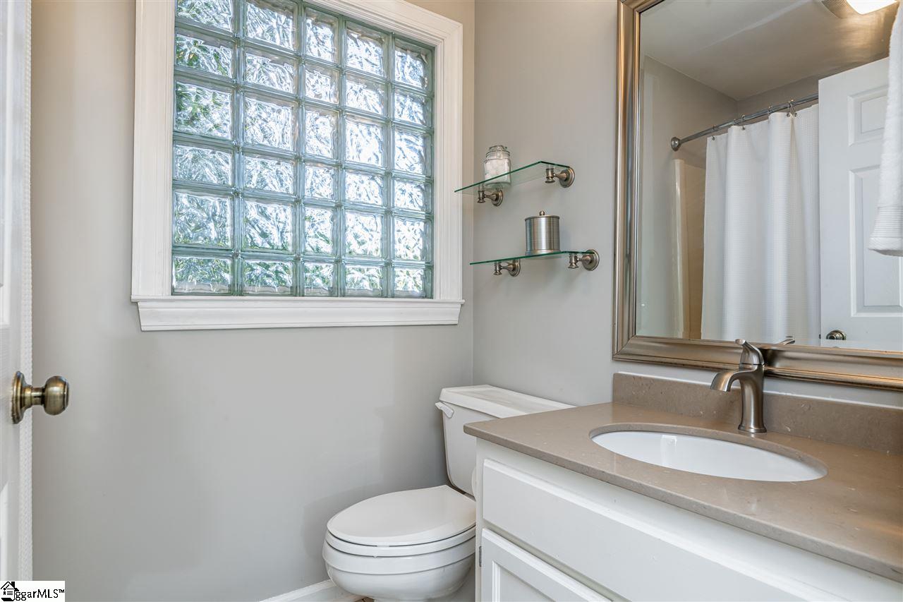 211 Bennington Way Greer, SC 29650 - Photo 22 of 36 Gallery Image 22