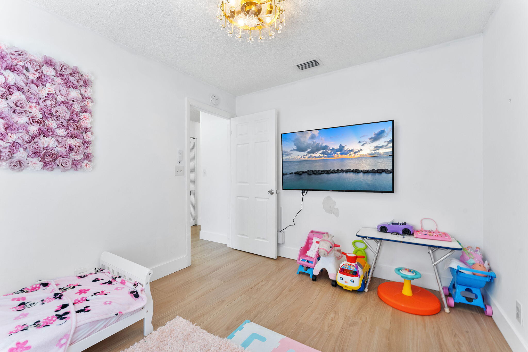 6249 Foster Street Jupiter, FL 33458 - Photo 20 of 30 9-web-or-mls-DSC05421