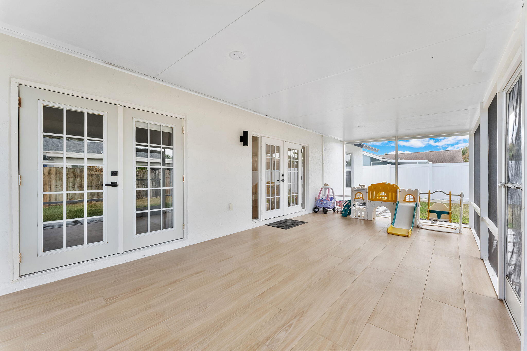 6249 Foster Street Jupiter, FL 33458 - Photo 25 of 30 24-web-or-mls-DSC05491