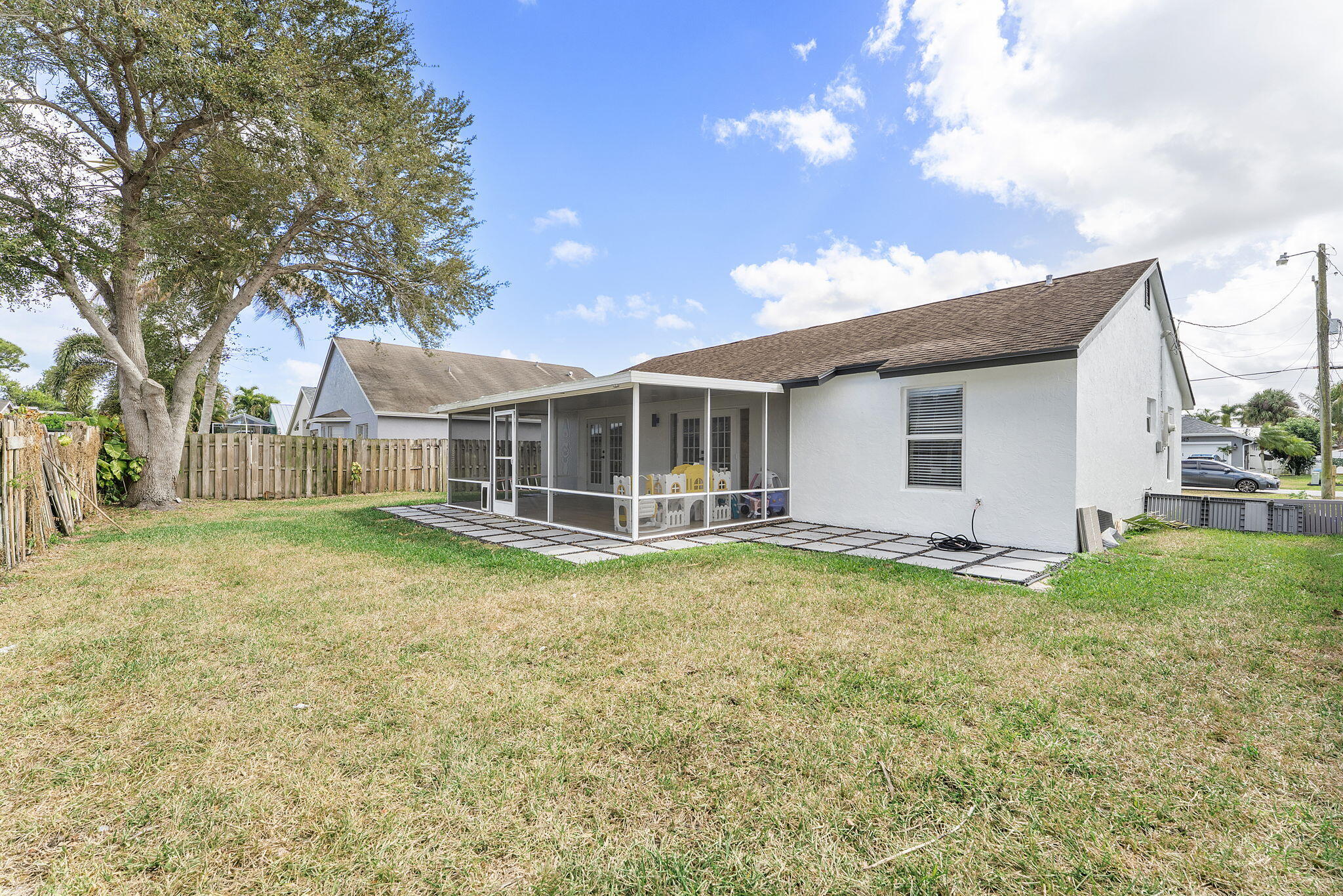 6249 Foster Street Jupiter, FL 33458 - Photo 26 of 30 26-web-or-mls-DSC05497